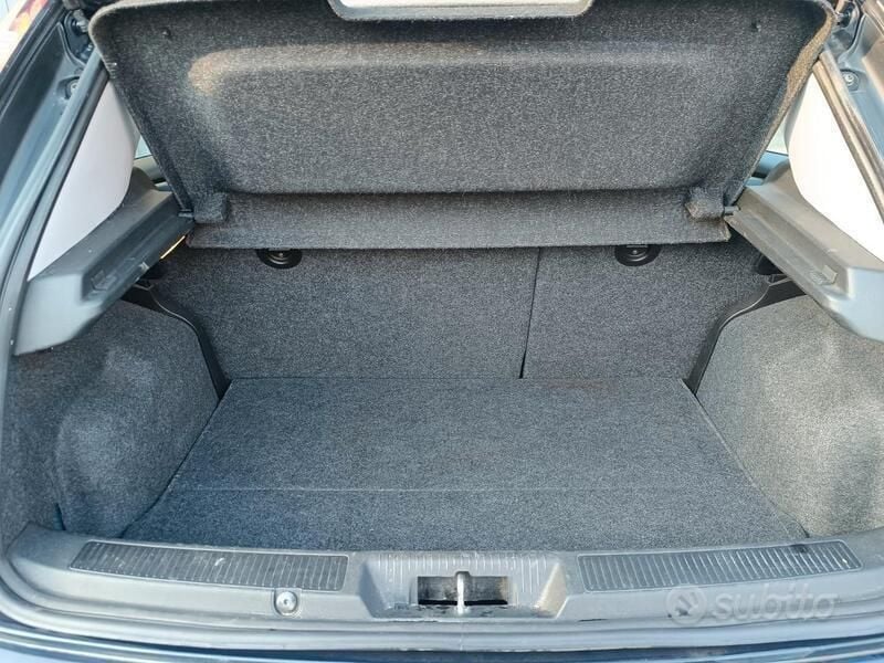 Usata Fiat Grande Punto 77 CV (56 kW) 2012 Blu Utilitaria