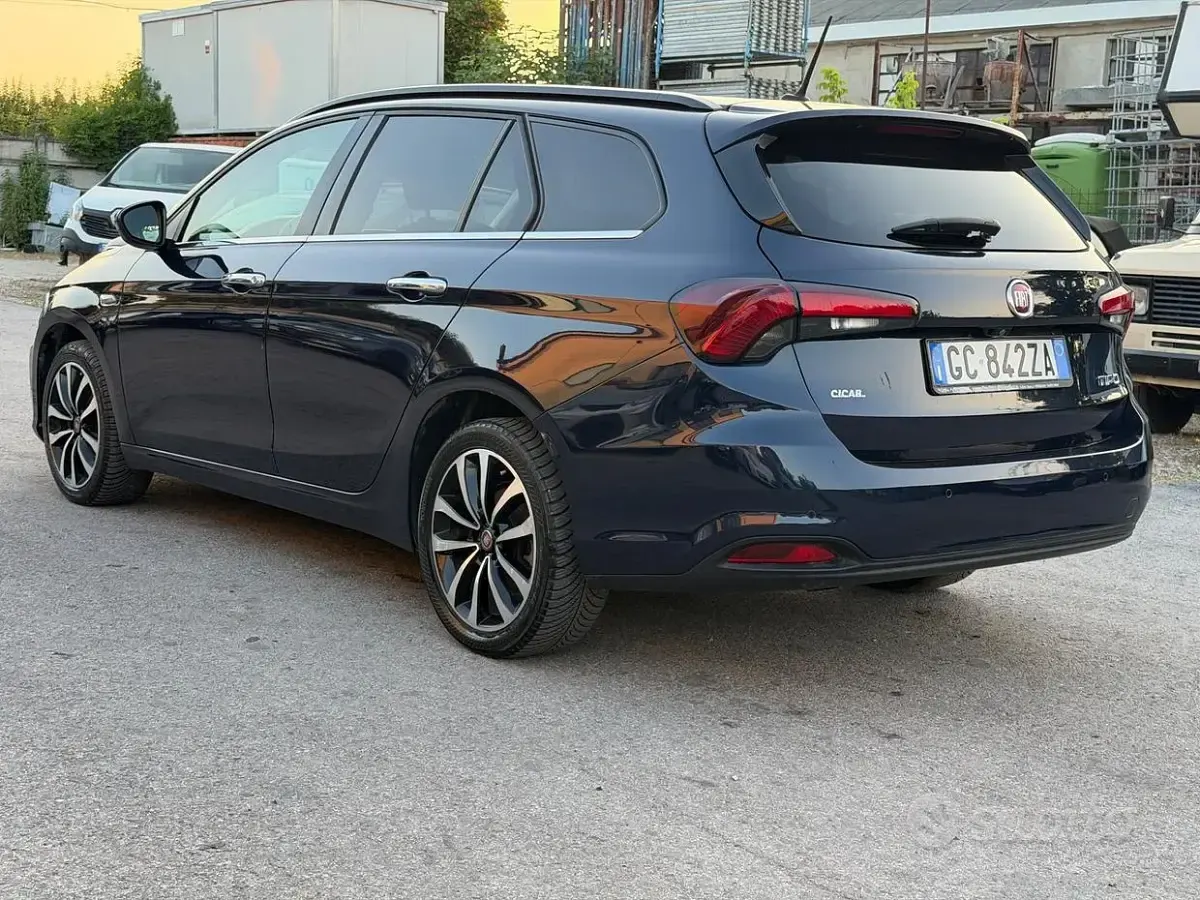 Usata Fiat Tipo Business 120 CV (88 kW) 2018 Other Station wagon