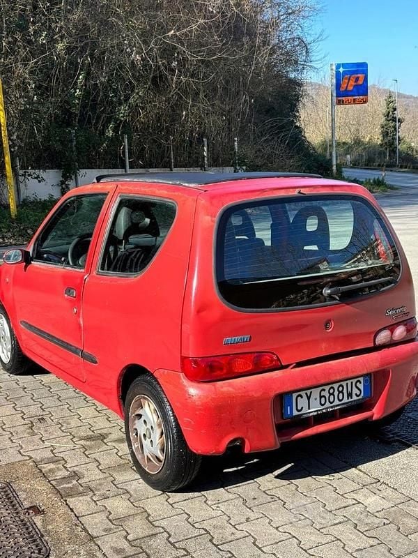 Usata Fiat Seicento 54 CV (39 kW) 2001 Rosso Utilitaria