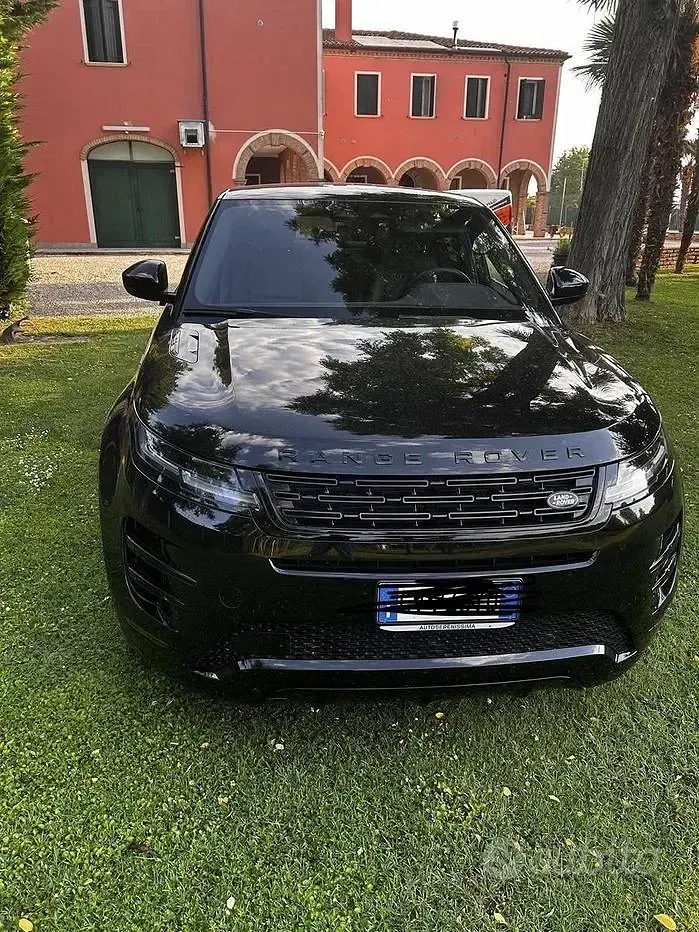 Usata Land Rover Range Rover evoque 200 CV (147 kW) 2024 Nero SUV