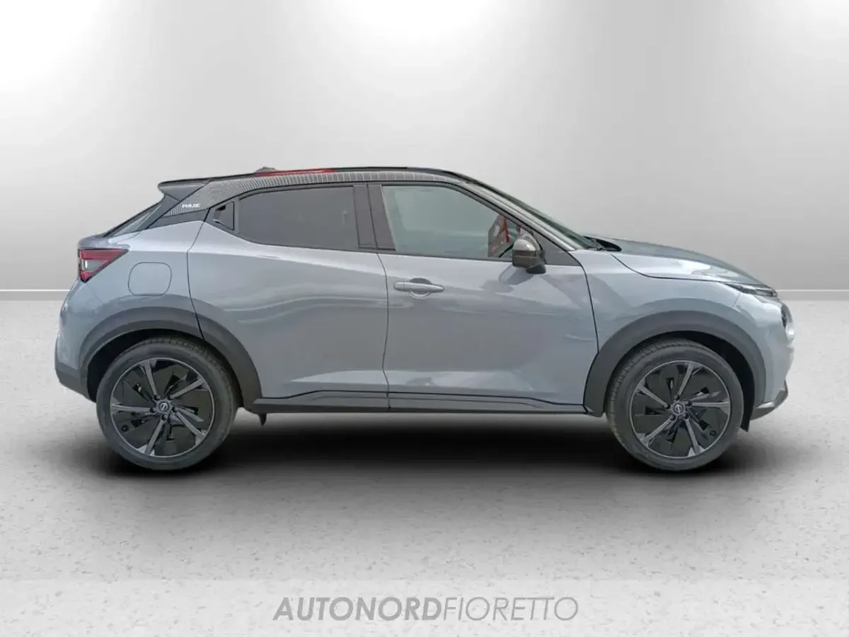 Nuova Nissan Juke 143 CV (105 kW) 2026 Neroecru and chocolate SUV