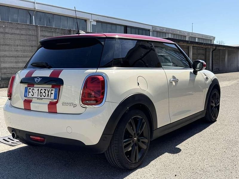 Brugt Mini Cooper D 116 HK (85 kW) 2018 Hvid Hatchback