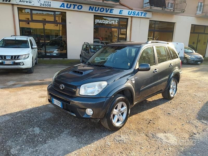 Usata Toyota RAV4 Sol 115 CV (84 kW) 2005 Grigio SUV