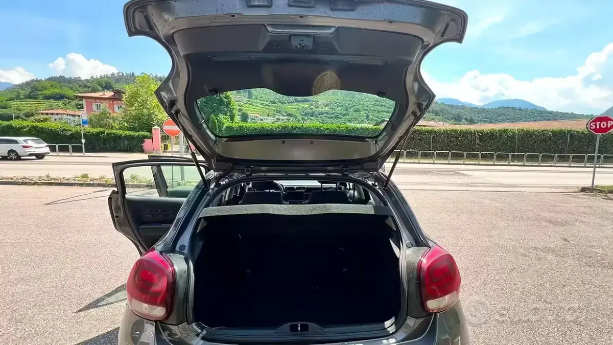 Usata Citroën C3 102 CV (75 kW) 2020 Grigio Utilitaria