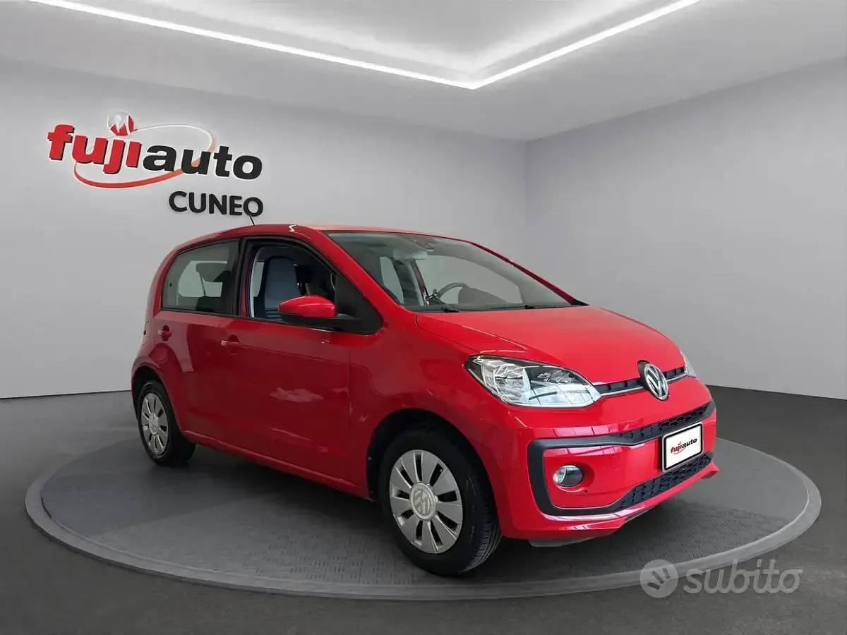 Usata VW up! move up! 60 CV (44 kW) 2018 Rosso Utilitaria