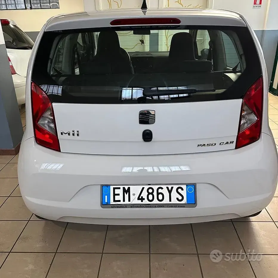 Usata Seat Mii Style 60 CV (44 kW) 2012 Bianco Utilitaria