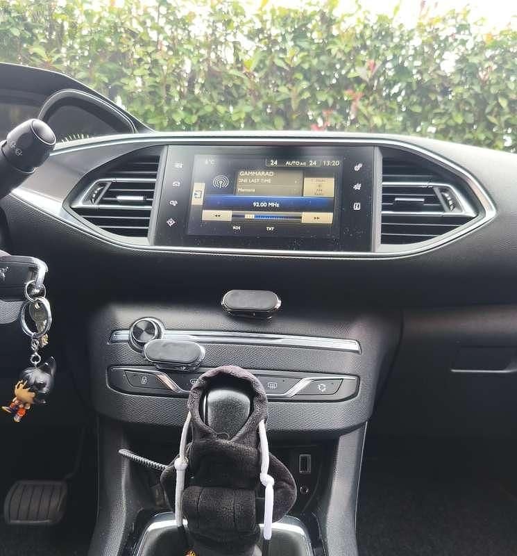 Usata Peugeot 308 SW Allure 120 CV (88 kW) 2016 Station wagon