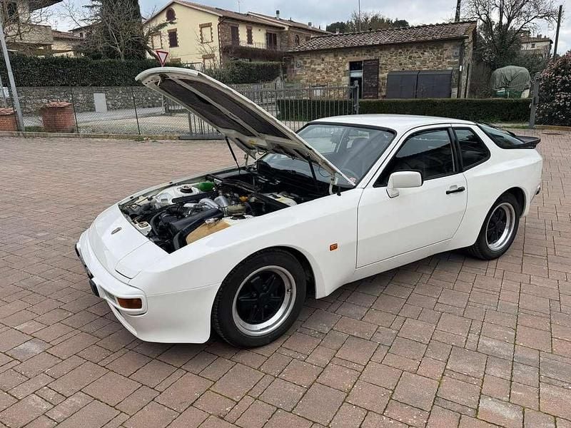 Usata Porsche 944 163 CV (119 kW) 1986 Bianco Coupé