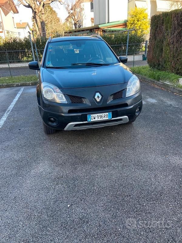 Usata Renault Koleos 150 CV (110 kW) 2009 Nero SUV