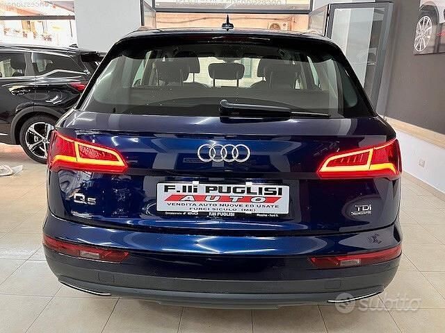 Usata Audi Q5 Business 190 CV (139 kW) 2017 Blu SUV