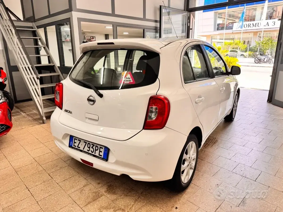 Usata Nissan Micra Tekna 80 CV (58 kW) 2015 Bianco Utilitaria
