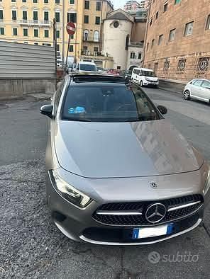 Usata Mercedes A200 150 CV (110 kW) 2021 Grigio Berlina