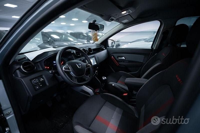 Usata Dacia Duster 115 CV (84 kW) 2019 Grigio SUV