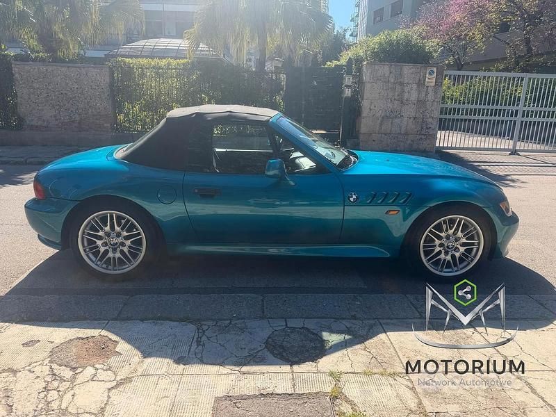 Usata BMW Z3 Efficient Dynamics 140 CV (102 kW) 1998 Blu Cabrio