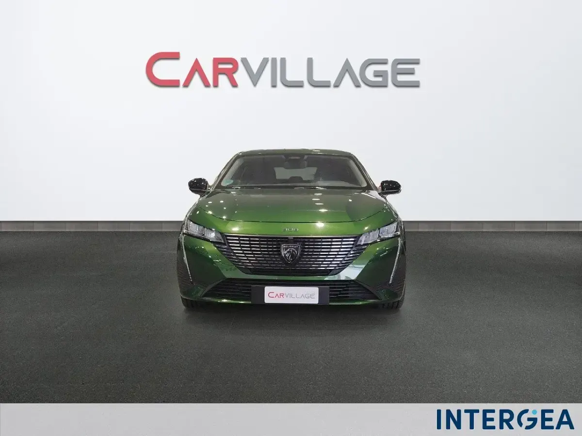 Usata Peugeot 308 Allure 130 CV (95 kW) 2024 Verde Berlina