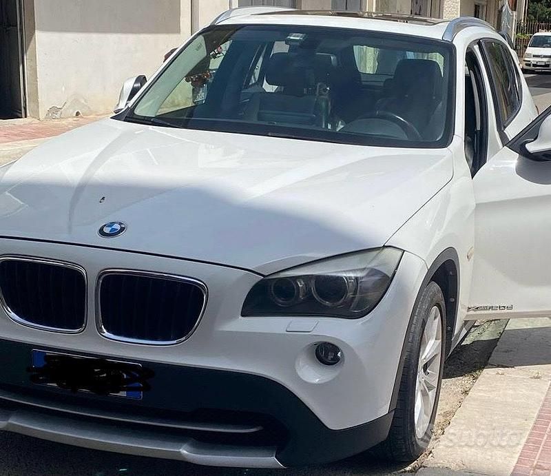 Usata BMW X1 177 CV (130 kW) 2011 Bianco SUV