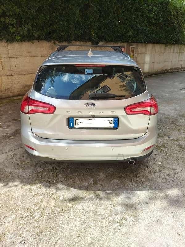 Usata Ford Focus Business Edition 120 CV (88 kW) 2020 Argento Station wagon