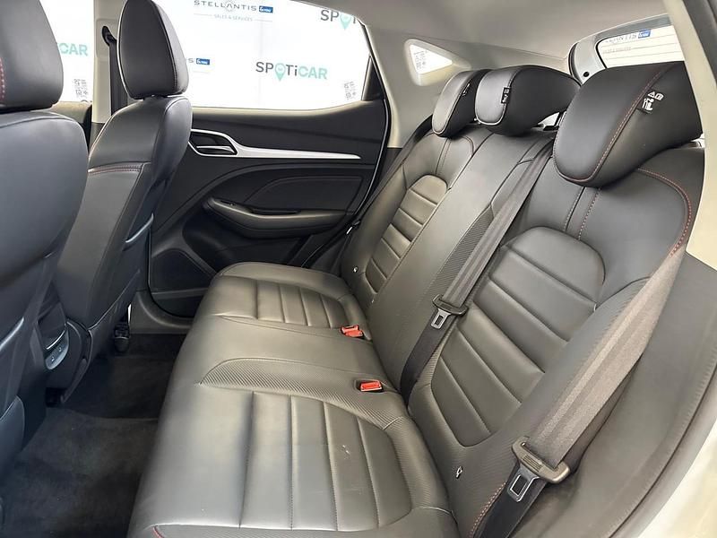 Usata MG ZS Luxury 116 CV (85 kW) 2025 Bianco SUV