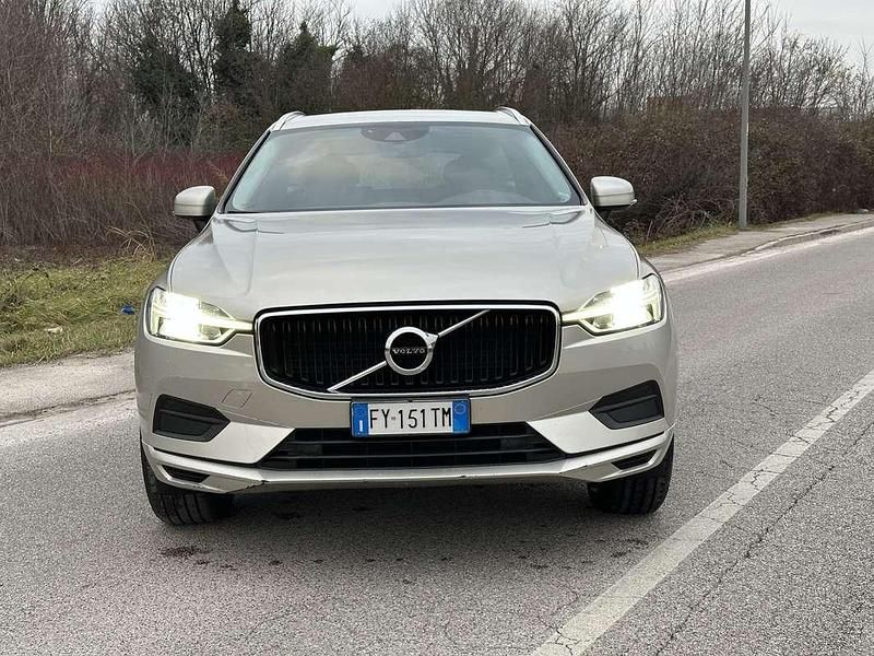 Usata Volvo XC60 Momentum 197 CV (144 kW) 2019 SUV