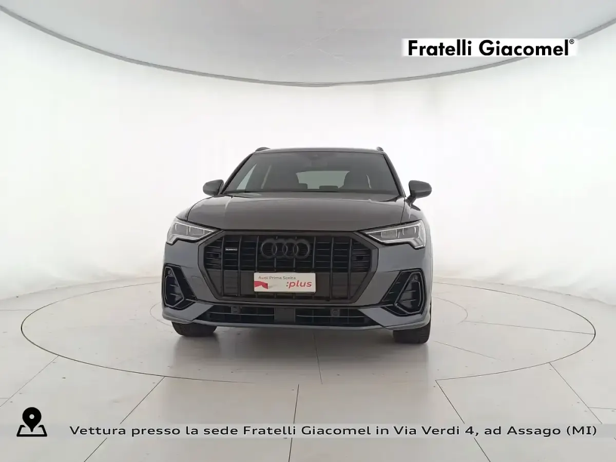 Usata Audi Q3 S-Line 150 CV (110 kW) 2022 Grigio daytona perla SUV