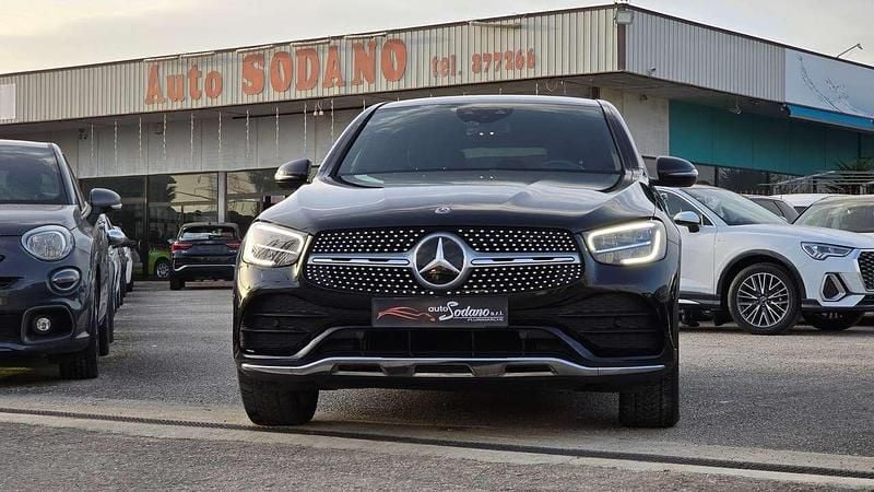 Nero met. Usata 2021 Mercedes GLC220 Premium Plus Coupé | 44.900 € (Buon prezzo) - Immagine 1/4