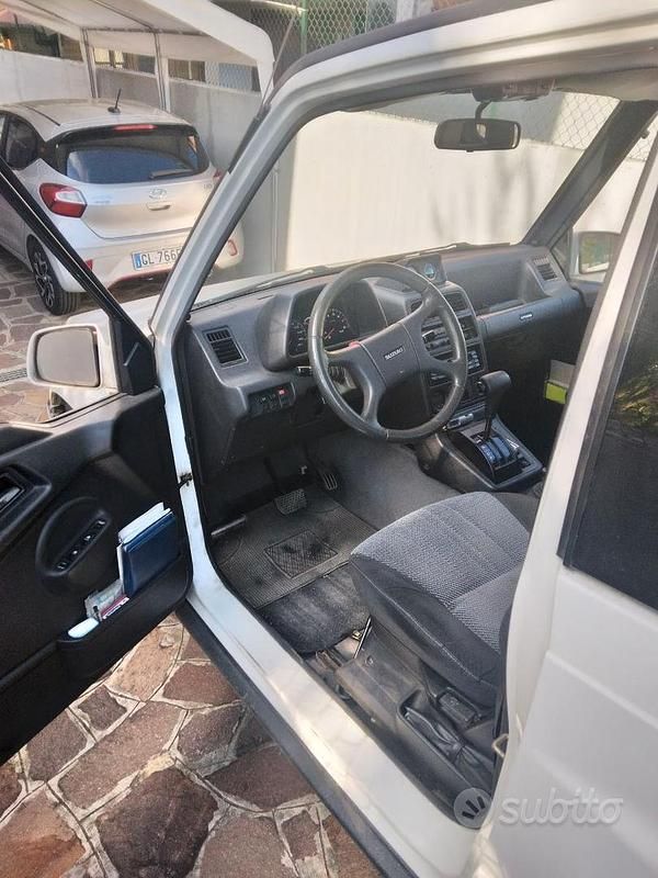 Usata Suzuki Vitara 75 CV (55 kW) 1991 Bianco SUV
