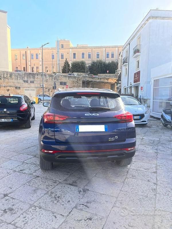Usata EVO Evo 5 127 CV (93 kW) 2023 Blu SUV