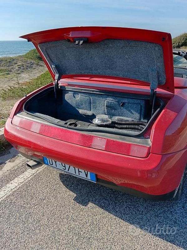 Usata Alfa Romeo Spider 122 CV (89 kW) 2001 Rosso Cabrio