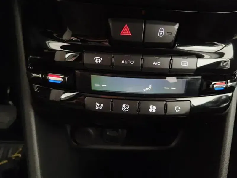 Usata Peugeot 2008 Allure 120 CV (88 kW) 2019 SUV