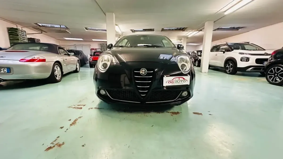 Second-hand Alfa Romeo MiTo 85 CP (62 kW) 2014 Negru Hatchback