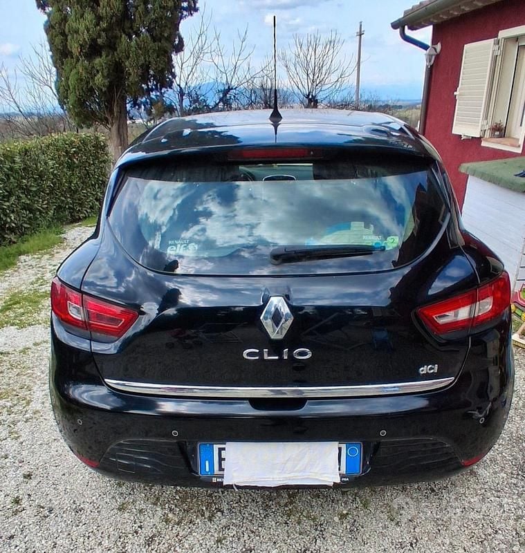 Usata Renault Clio IV 90 CV (66 kW) 2014 Nero Berlina