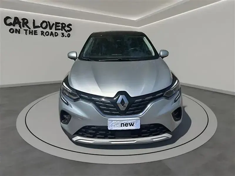 Usata Renault Captur Techno 145 CV (106 kW) 2023 Grigio scuro SUV