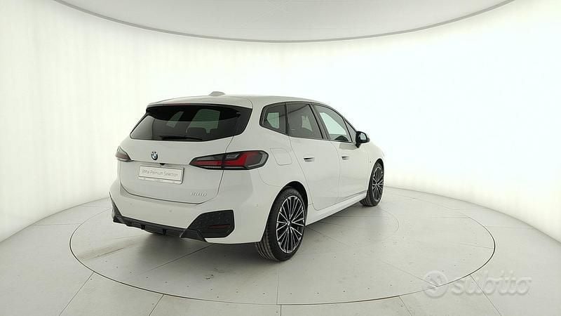 Usata BMW 218 Performance 2025 Bianco Station wagon