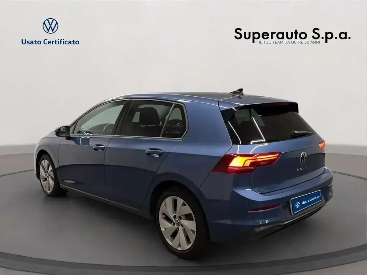 Nuova VW Golf VIII Edition 116 CV (85 kW) 2026 Blu/azzurro Berlina