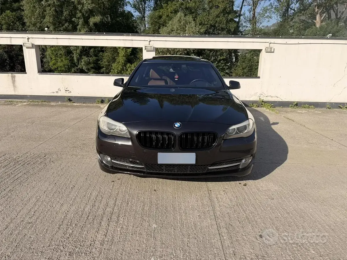 Usata BMW 530 258 CV (189 kW) 2012 Berlina