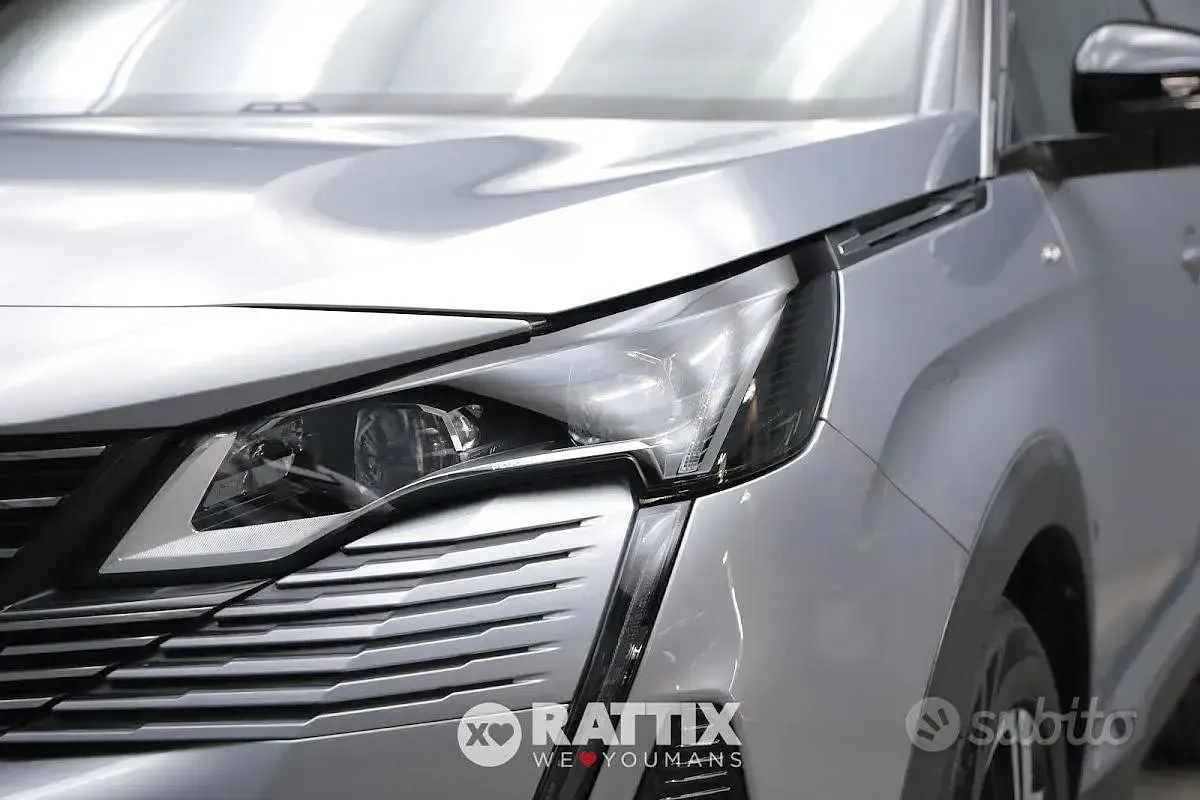 Usata Peugeot 3008 GT 131 CV (96 kW) 2024 Grigio artense SUV
