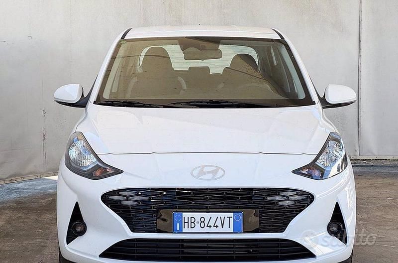 Nuova Hyundai i10 63 CV (46 kW) 2025 Bianco Utilitaria