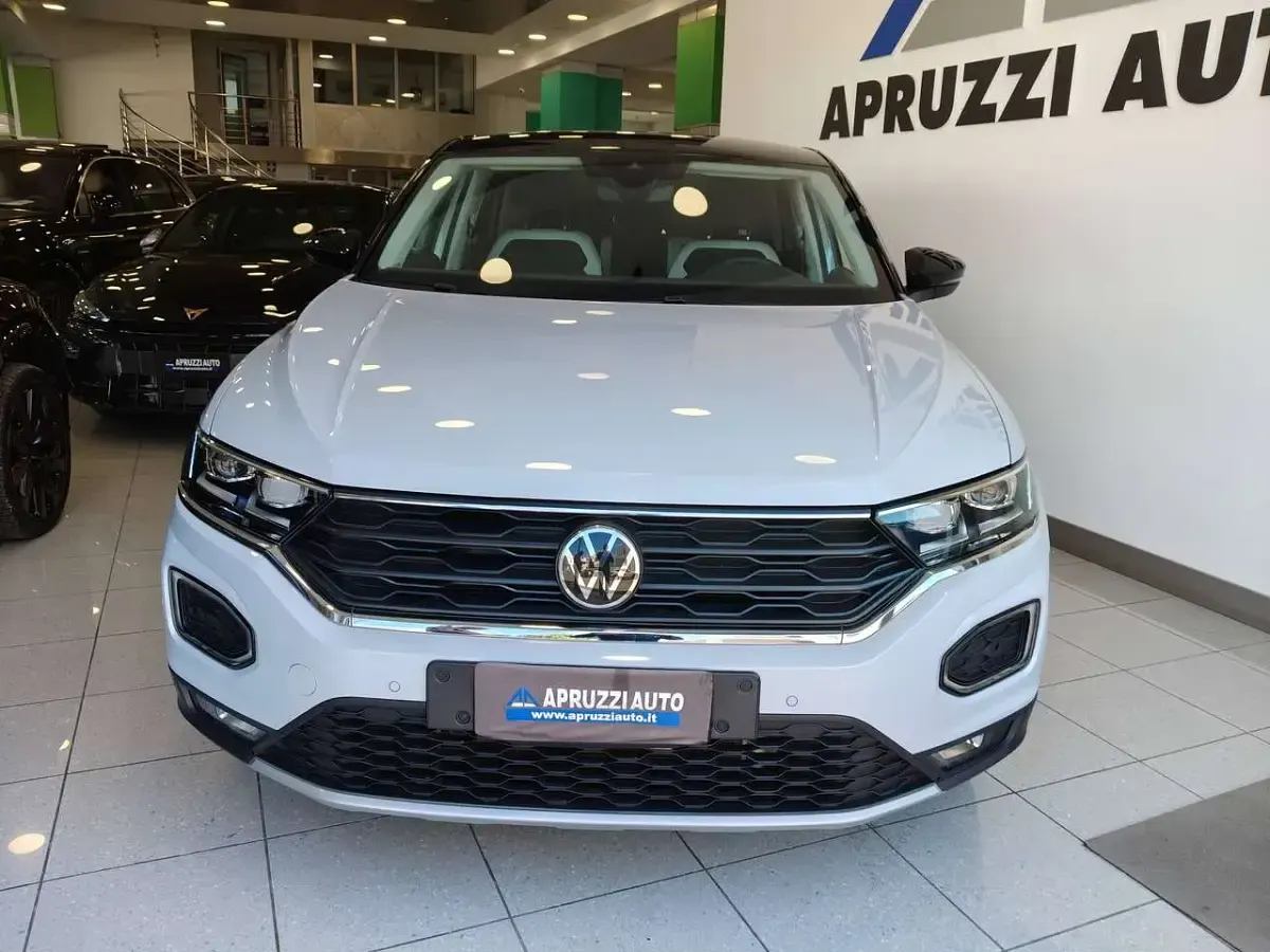 Usata VW T-Roc Sportline 116 CV (85 kW) 2022 Bianco SUV