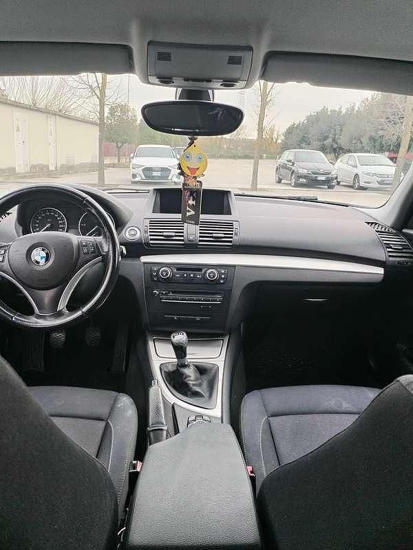 Usata BMW 123 204 CV (150 kW) 2009 Utilitaria