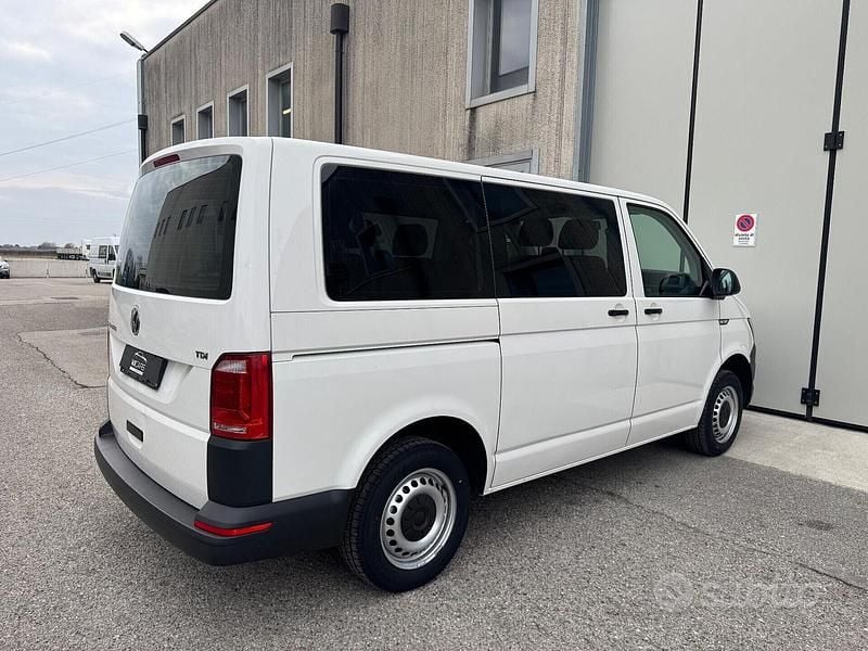 Usata VW Transporter 85 CV (62 kW) 2017 Bianco Furgone