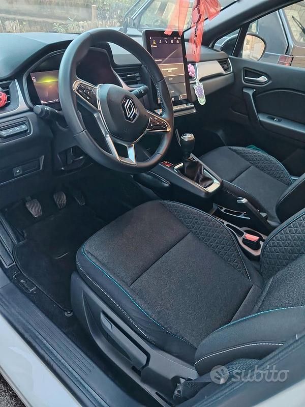Usata Renault Captur Evolution 101 CV (74 kW) 2024 SUV