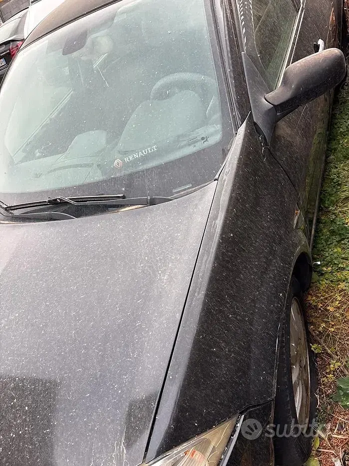 Usata Renault Mégane 100 CV (73 kW) 2007 Nero Utilitaria