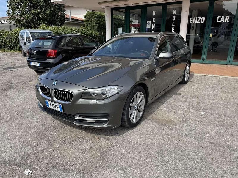 Usata BMW 520 Luxury Line 190 CV (139 kW) 2015 Other Station wagon