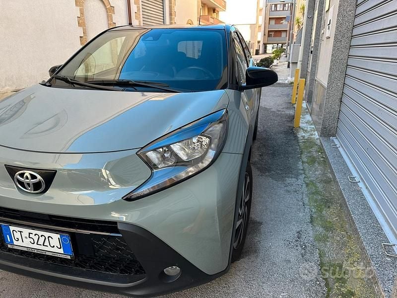 Usata 2024 Toyota Aygo X SUV | 12.400 € (Ottimo prezzo) - Immagine 1/4