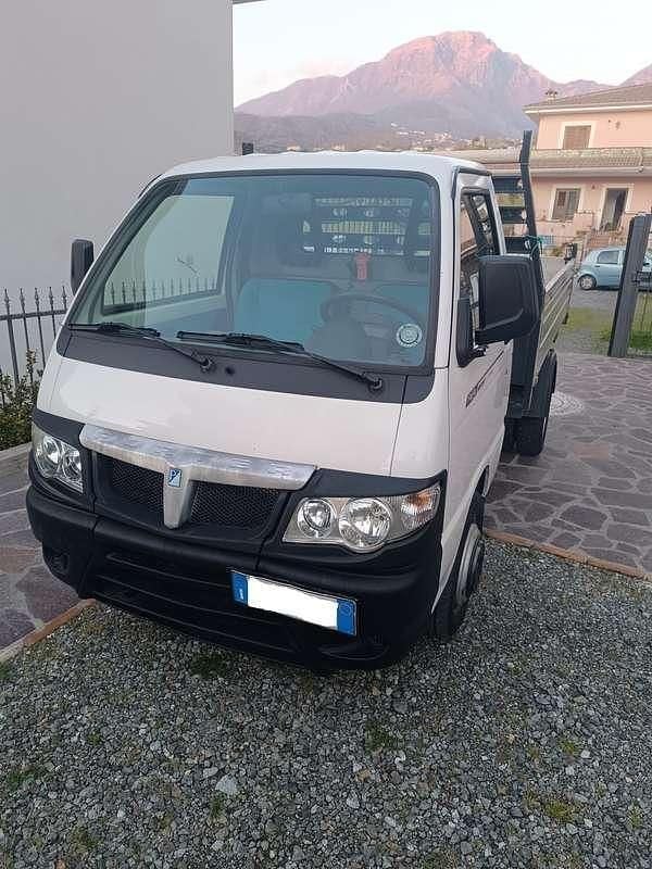 Usata Piaggio Porter 64 CV (47 kW) 2013 Bianco Furgone