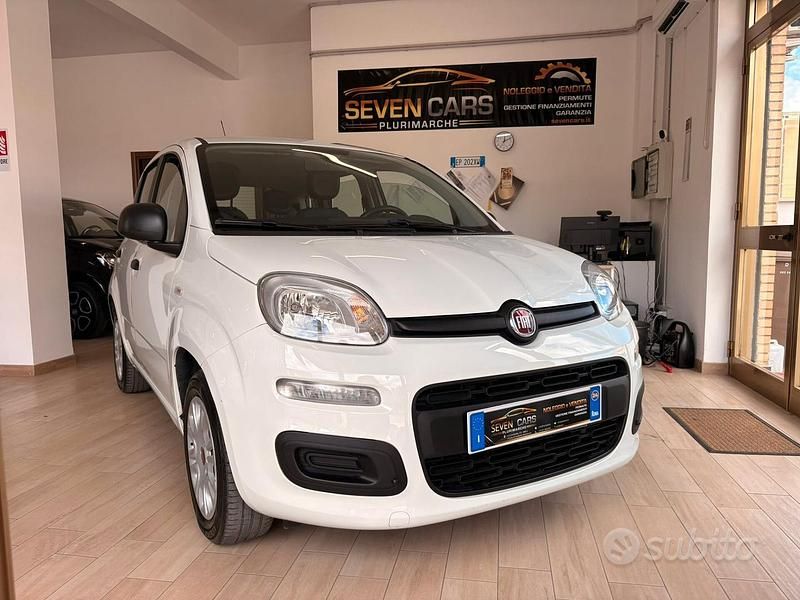 Usata Fiat Panda Easy 69 CV (50 kW) 2019 Bianco Utilitaria