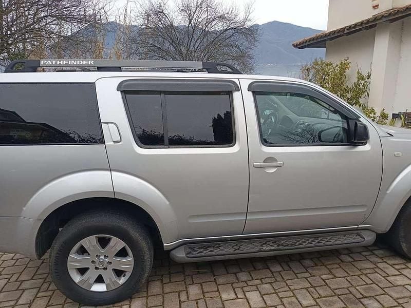 Usata Nissan Pathfinder 171 CV (125 kW) 2006 Grigio SUV