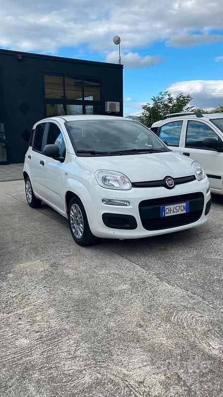 Bianco Usata 2021 Fiat Panda City Life Due volumi | 9500 € (Buon prezzo) - Immagine 1/4