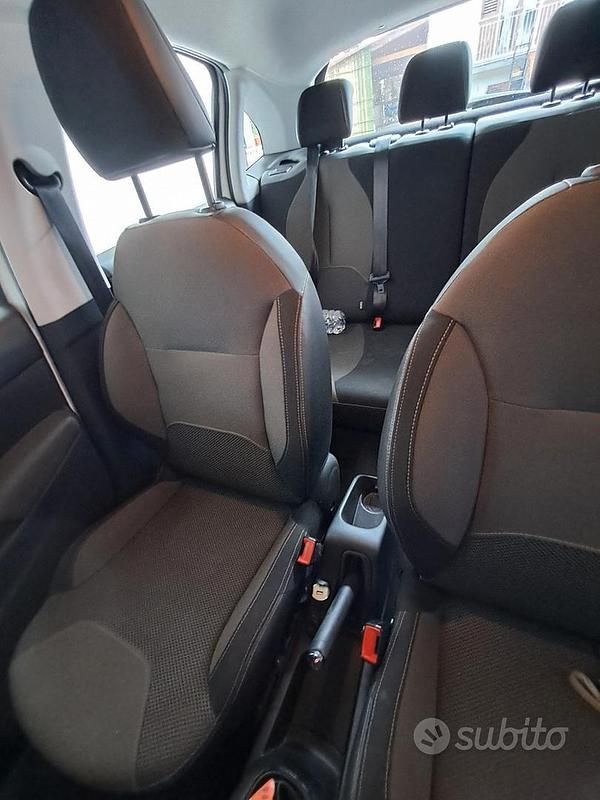 Usata Citroën C3 60 CV (44 kW) 2013 Bianco Berlina