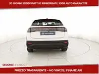 Usata VW Taigo Life 110 CV (80 kW) 2023 Bianco SUV